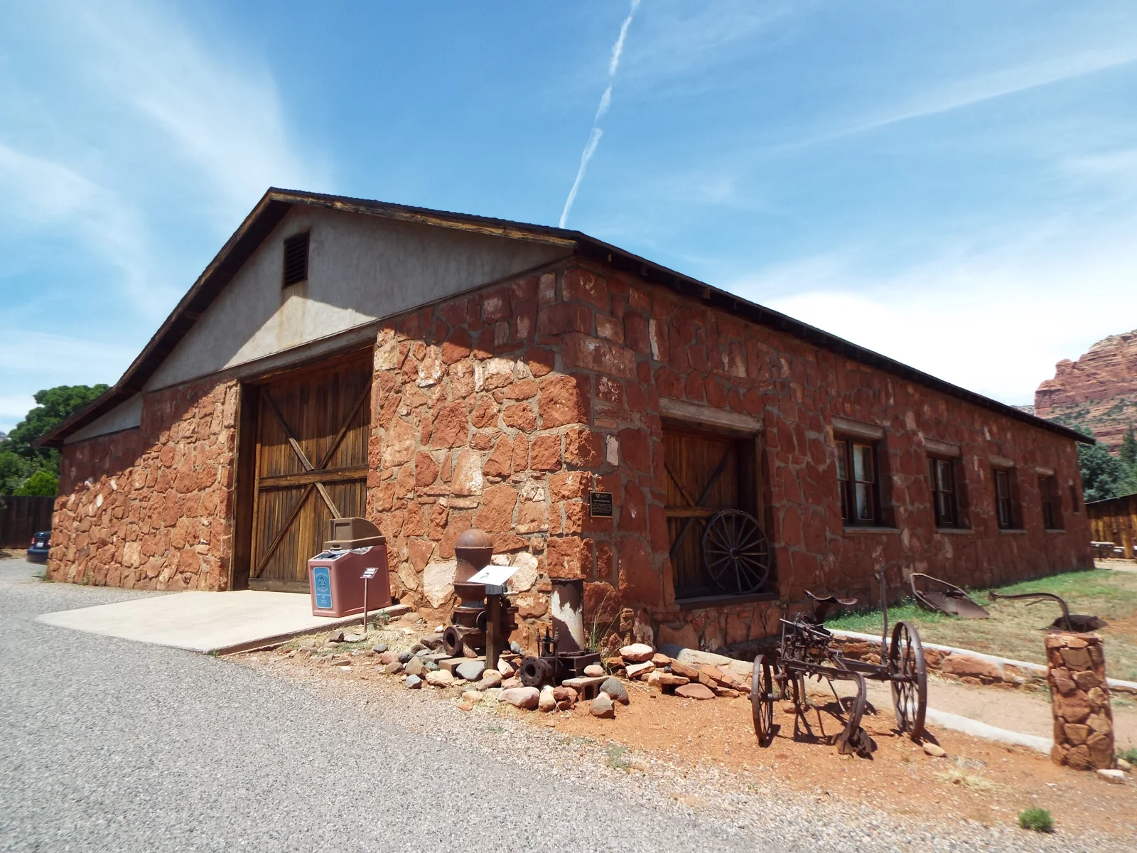 The red-stone fruit-packing shed at Sedona Heritage Museum, photographed in August 2019